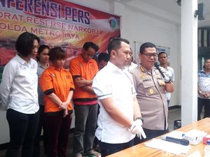 Ternyata Pedangdut Caca Duo Molek Beli 1 Gram Sabu Rp 1,8 Juta Ternyata Pedangdut Caca Duo Molek Beli 1 Gram Sabu Rp 1,8 Juta