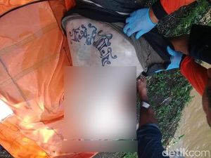 Punggung Mayat Pria Mengapung di Malang Bertato FarisT