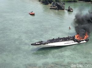 Speed Boat Pemkot Tual Maluku Terbakar di Tengah Laut