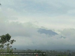 Kondisi Gunung Agung Terkini, BNPB: Tak Ada Peningkatan Aktivitas Vulkanik