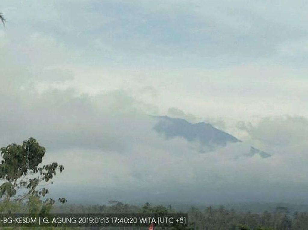 WN Rusia yang Hilang di Gunung Agung Ditemukan WN Rusia yang Hilang di Gunung Agung Ditemukan