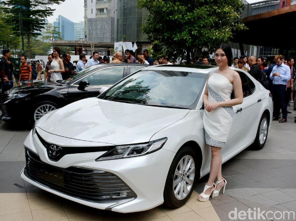 Ada Anggaran Toyota Camry untuk Pimpinan DPRD Banten, Segini Harganya Ada Anggaran Toyota Camry untuk Pimpinan DPRD Banten, Segini Harganya