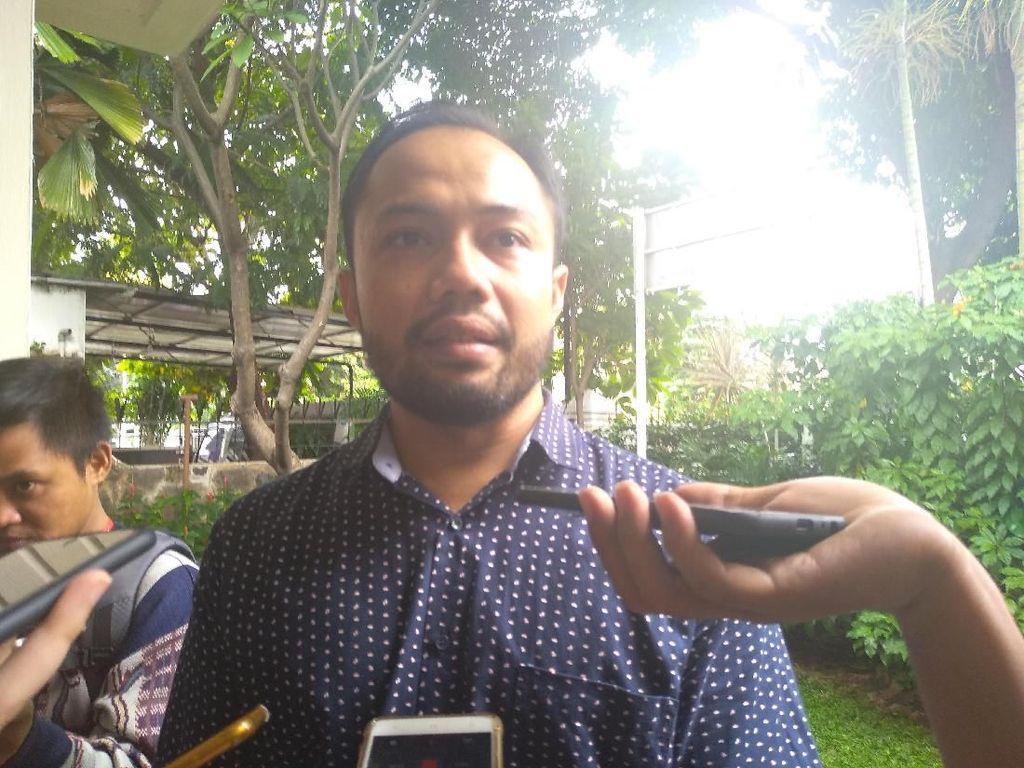 ICW Tagih Janji TKN Jokowi Buka Data Golfer Penyumbang Dana Kampanye ICW Tagih Janji TKN Jokowi Buka Data Golfer Penyumbang Dana Kampanye