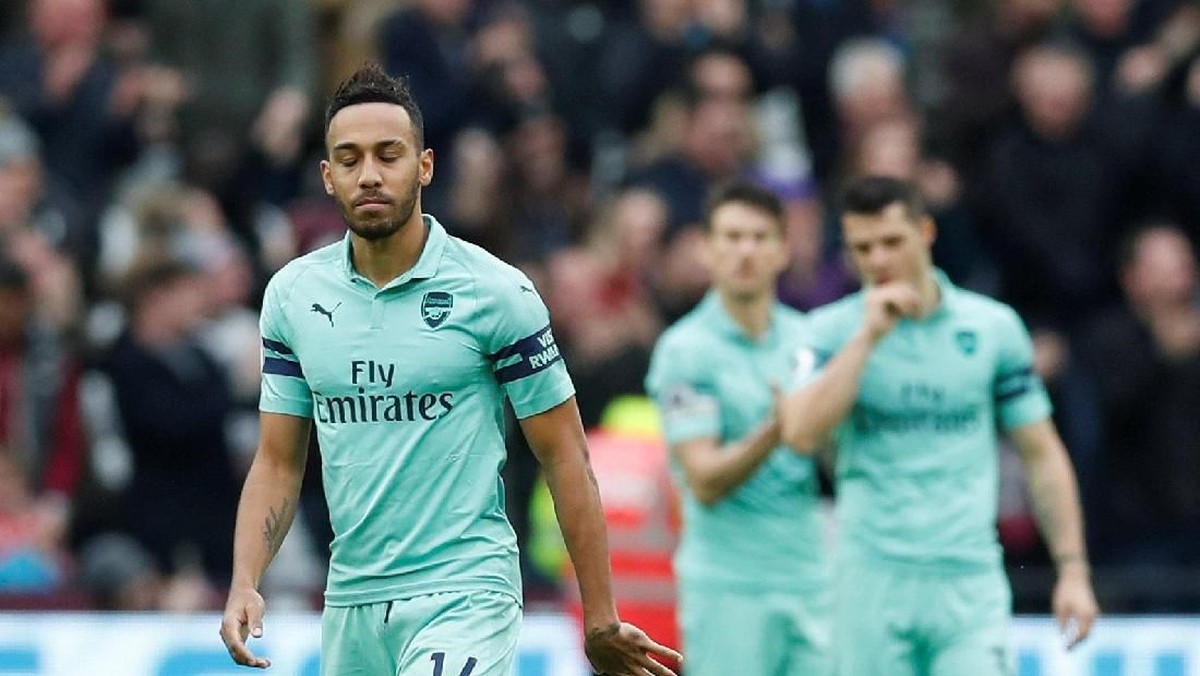 Arsenal mulai menjauh dari empat besar. Krisis? (David Klein/REUTERS)