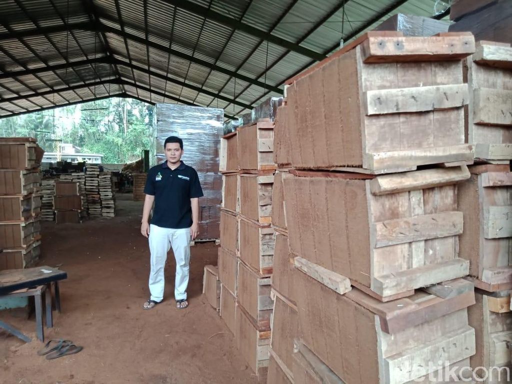 Olah Sabut Kelapa, Koperasi di Pangandaran Beromzet Miliaran Olah Sabut Kelapa, Koperasi di Pangandaran Beromzet Miliaran