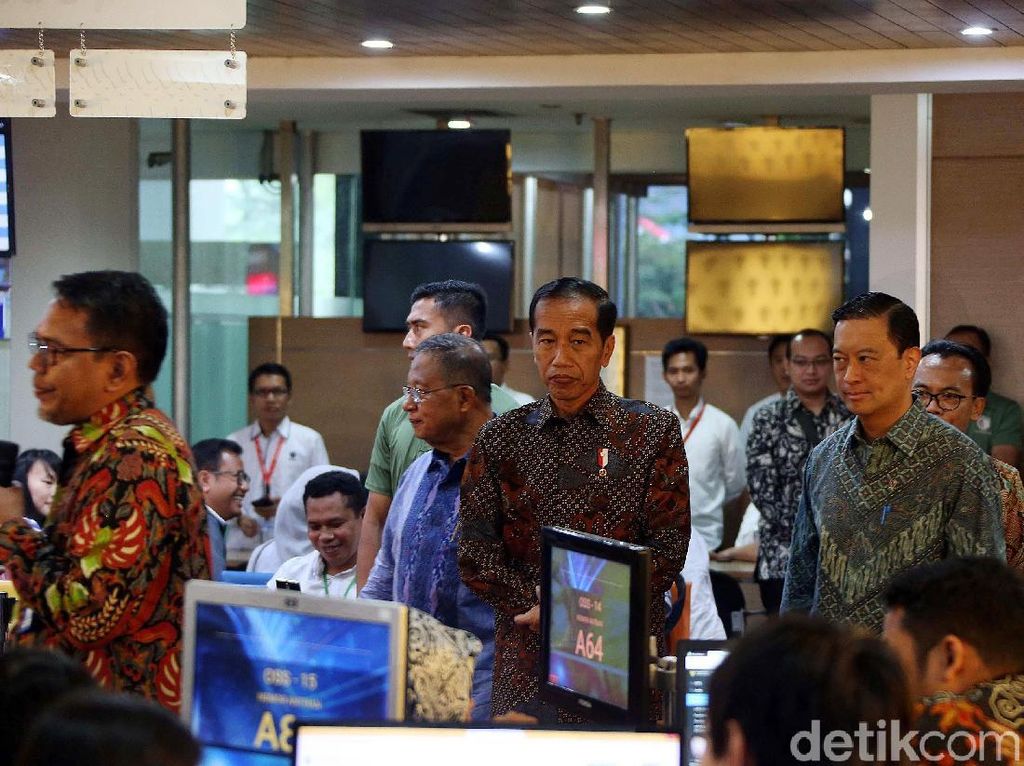 Ada Layanan Online, 1.500 Izin Diproses Setiap Hari Ada Layanan Online, 1.500 Izin Diproses Setiap Hari