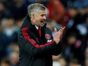 Telepon Pertama Solskjaer Usai Dipermanenkan MU: Halo, Ferguson Telepon Pertama Solskjaer Usai Dipermanenkan MU: Halo, Ferguson