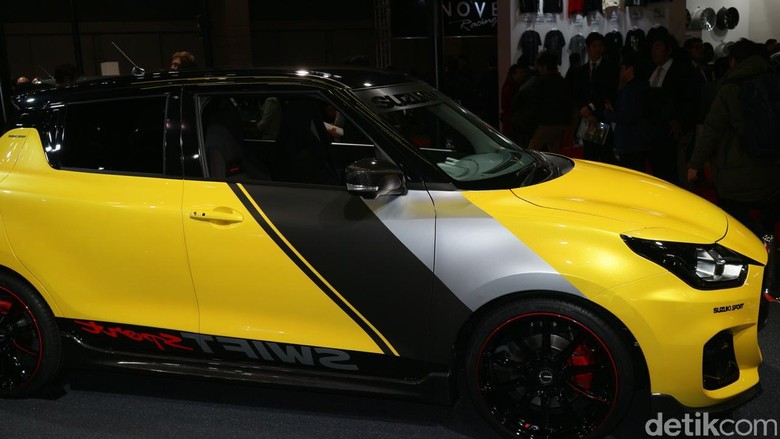 Suzuki Swift Sport di Tokyo Auto Salon. Foto: Dina Rayanti Suzuki Swift Sport di Tokyo Auto Salon. Foto: Dina Rayanti