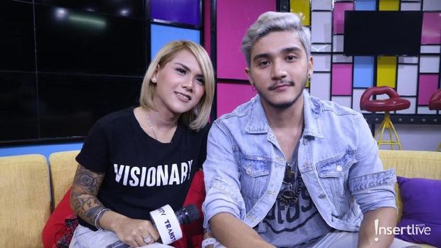 Evelyn dan Isa