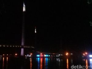 Jembatan Gentala Arasy Ikon Jambi Gelap Gulita