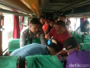 Warga Situbondo Meninggal di Jok Bus AKAP Warga Situbondo Meninggal di Jok Bus AKAP
