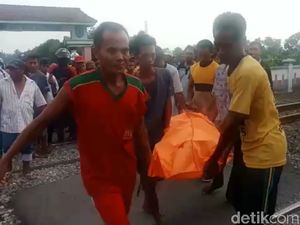 Pelajar di Lamongan Tertabrak KRD di Perlintasan Tanpa Palang Pintu