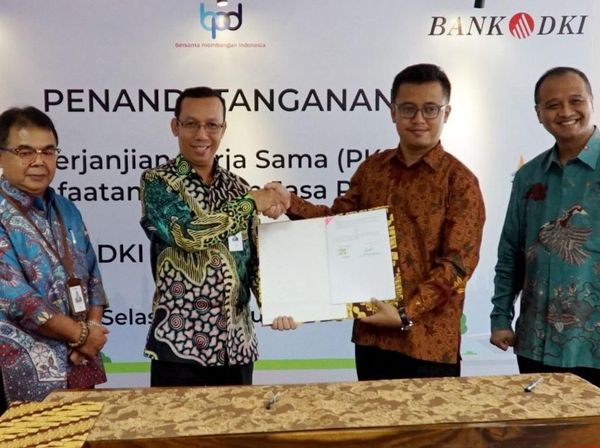 TransJakarta Gandeng Bank DKI untuk Layanan Perbankan