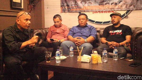 Diskusi Membahas Tragedi 79-98