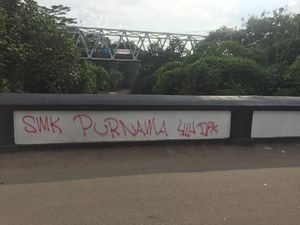 Jembatan Panus yang Dicoret-coret Murid SMK Baru Direnovasi Jembatan Panus yang Dicoret-coret Murid SMK Baru Direnovasi