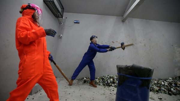 Foto: Daripada Marah Sama Motor, Mending Coba Anger Room