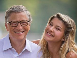Sudah Cerai dari Melinda, Bill Gates Tetap Dekat dengan Anak-anaknya