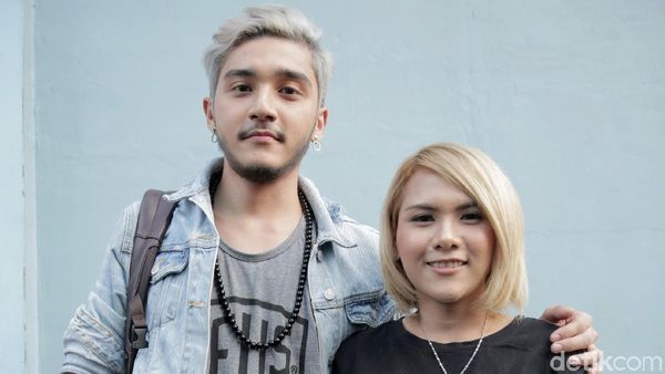 Evelyn dan Isa Khan, Pacaran atau TTM-an?