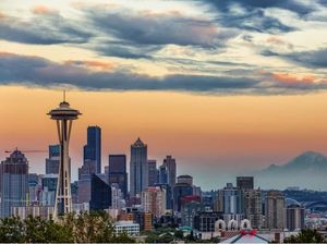 Serunya Berkunjung ke Space Needle & Lihat Pesawat Tertua di Seattle