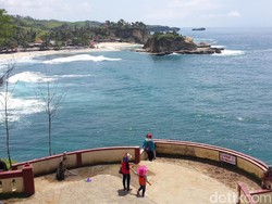 Dari Pantai hingga Sungai, Ini Dia Wisata Pacitan yang Aduhai