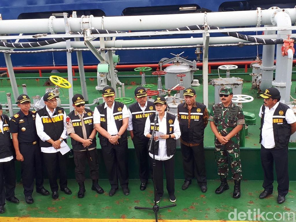 Menkeu, Kapolri, Panglima TNI Pamer Pengungkapan Kasus Penyelundupan Menkeu, Kapolri, Panglima TNI Pamer Pengungkapan Kasus Penyelundupan