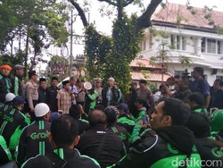 Grab di Malang Demo, Tuntut Sistem dan Bonus Berpihak ke Driver