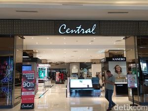Gerai Central di Neo Soho Mau Tutup, Gimana Nasib Karyawannya? Gerai Central di Neo Soho Mau Tutup, Gimana Nasib Karyawannya?