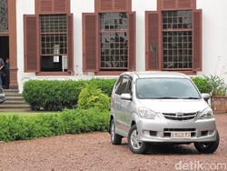 Xenia Jadi Mobil Paling Banyak Dicari di Pasar Mobil Bekas