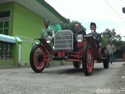 Kreatif! Urang Tasik Buat Mobil Antik Royal Wedding dari Besi Bekas