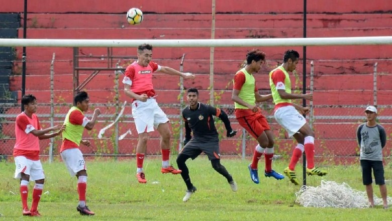Semen Padang FC Resmi Kontrak 21 Pemain Semen Padang FC Resmi Kontrak 21 Pemain