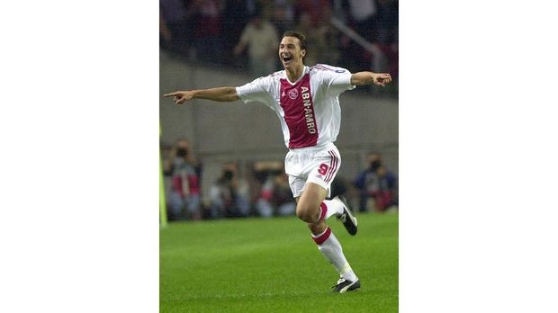 Zlatan Ibrahimovic menolak menjalani tes di Arsenal.