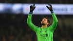 Catatkan 20 Clean Sheet, Alisson Sejajar Kiper-Kiper Elite Premier League