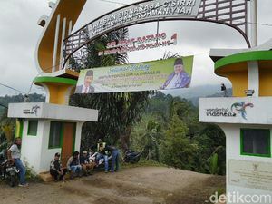 Menpora Sambangi Ponpes Wajib Pilih Nomor 1 di Ciamis