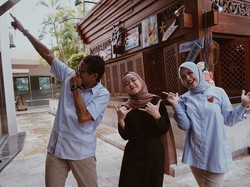 Sandiaga Makan Siang Bareng Nissa Sabyan, Ngobrolin Apa?