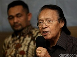 Arbi Sanit Sebut Strategi Propaganda Rusia untuk Cuci Otak