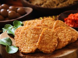 Bukan Hanya Kedelai, 5 Jenis Kacang Ini Juga Bisa Dibuat Jadi Tempe Bukan Hanya Kedelai, 5 Jenis Kacang Ini Juga Bisa Dibuat Jadi Tempe