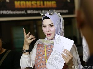 Angel Lelga Buka Cerita Baru Perilaku Keluarga Vicky Prasetyo Angel Lelga Buka Cerita Baru Perilaku Keluarga Vicky Prasetyo