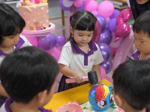 Meriahnya Pesta Ulang Tahun Gempita dengan Hujan Cokelat dan Permen