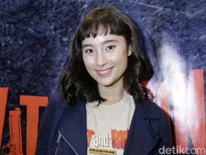 Tatjana Saphira Jadi Penyanyi Centil dan Genit  di Hit n Run