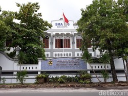 Kepala Sekolah SMA Jokowi Diperiksa 10 Jam di Polresta Solo