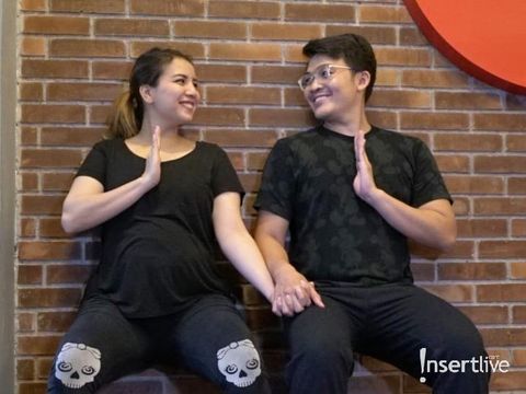 Tya Ariestya dan suami