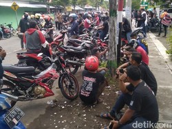 Seribu Pendekar Datangi PN Nganjuk Sebagai Aksi Solidaritas