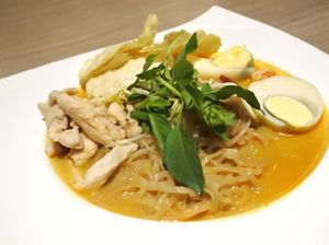 Laksa Singapura Gurih hingga Singkong Thailand Ada di Kafe Ini