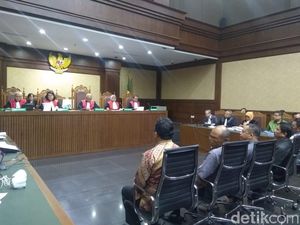 Eks Ketua PN Medan ke Anak Buah Tamin: Hati-hati Kita Dipantau KPK Eks Ketua PN Medan ke Anak Buah Tamin: Hati-hati Kita Dipantau KPK