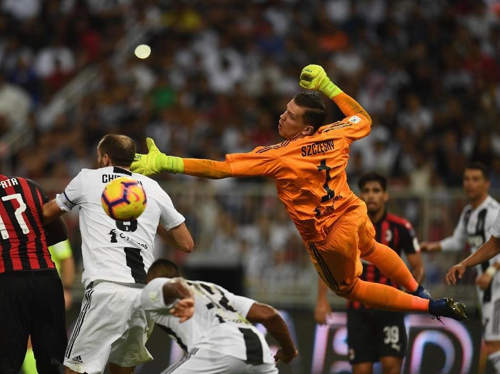 Szczesny: Saya Kiper Terbaik di Dunia Szczesny: Saya Kiper Terbaik di Dunia
