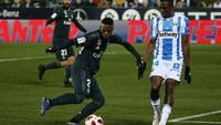 Pelatih El Real Santiago Solari menurunkan skuat junior untuk memberi kesempatan bermain kepada mereka. Namun, performa Madrid jauh dari kata mengesankan.