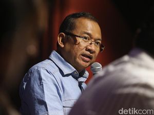 BPN Bela CEO Bukalapak: Presiden Baru Isyaroh Langit, Termasuk Doa Mbah Moen