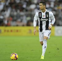 Ronaldo: 30 Final, 19 Gol