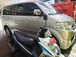 Kalah Judi, Kades Ini Dikabarkan Gadaikan Mobil Operasional Desa