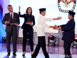 Serangan Jokowi ke Prabowo soal Caleg Eks Koruptor Berujung Bawaslu